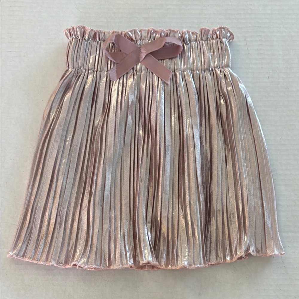 Vog Metallic Pleated Skirt with Bow, Size 4